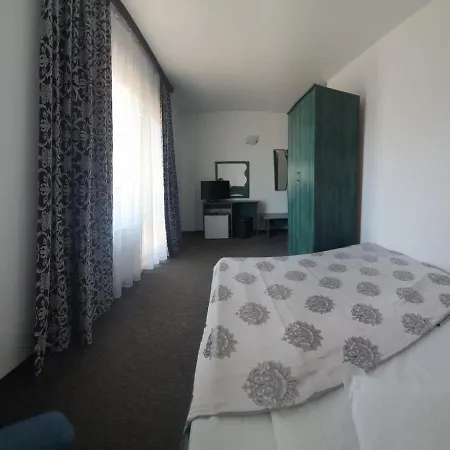 Vila Verde 3*